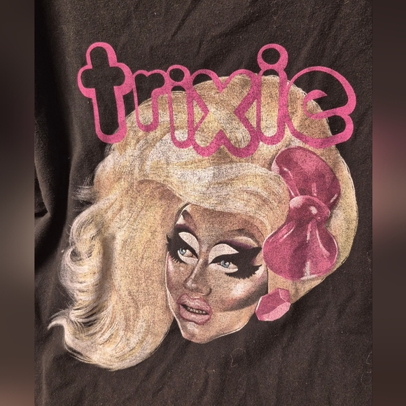 Other - Trixie Graphic Tee with Pink Accents